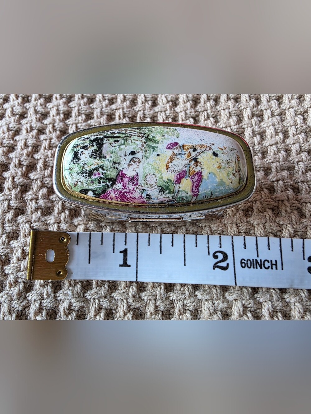 Vintage Lipstick Compact with Small Mirror.  Made In Japsn - Picture 7 of 7